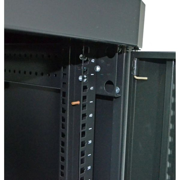 UA-MGSE4268MPB Шафа 19" 42U, 610х865 мм (Ш*Г), посилена, перфоровані двері (66%), чорна 25666 фото